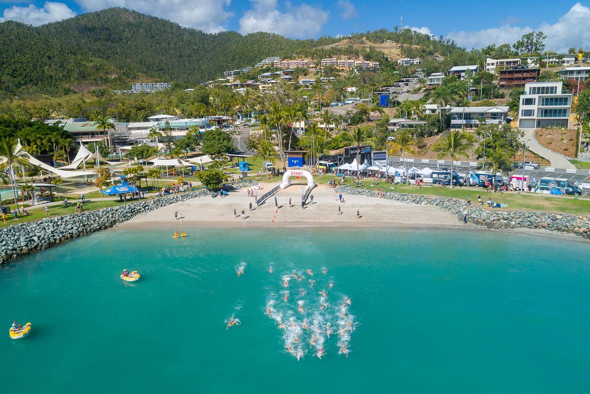 Commercial & Media-Colorbond Airlie Beach Tri-0013-1200 x 899