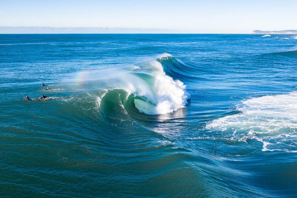 Waves _ Surfing-DJI_0120-1200 x 800