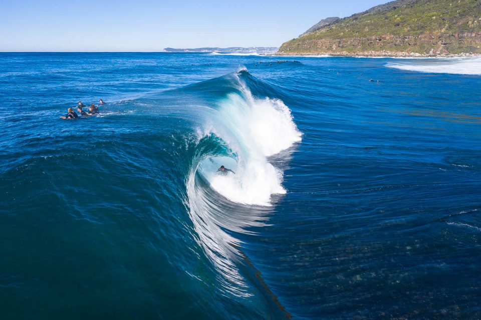 Waves _ Surfing-DJI_0944 2-1200 x 799