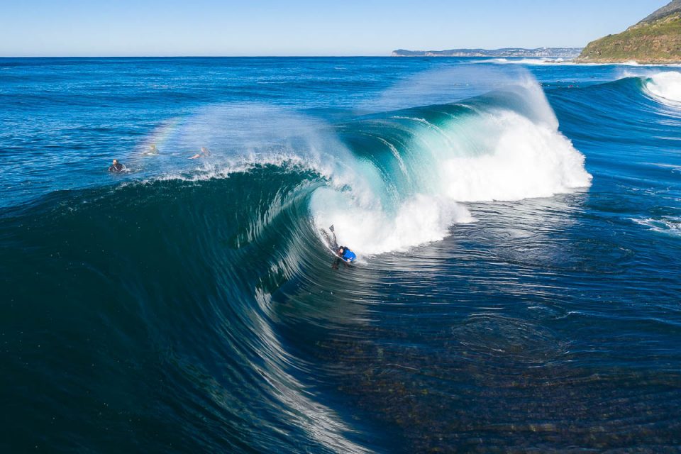 Waves _ Surfing-DJI_0980 2-1200 x 800