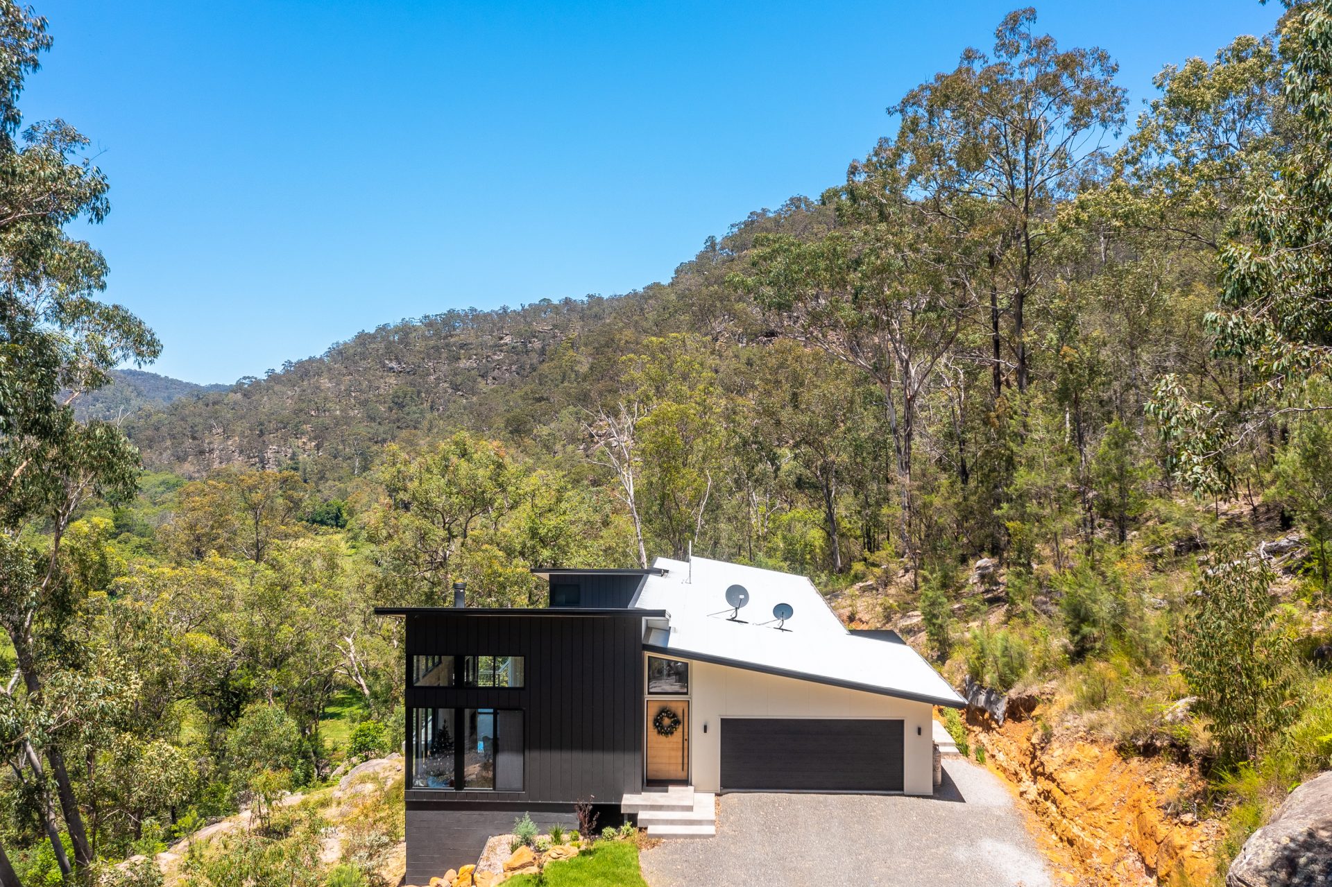 CENTRAL COAST DRONES D-DESIGN web size–28